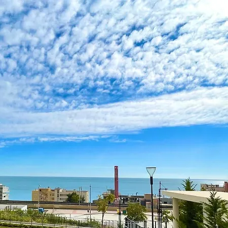 Luxury 3 Bedroom 300m From The *