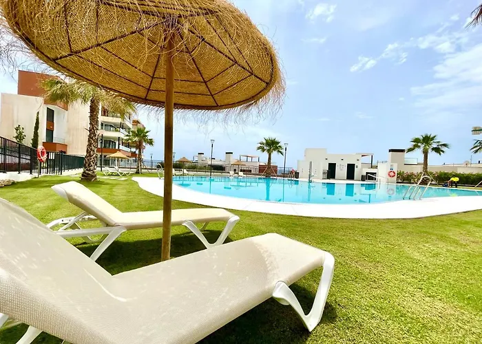 Appartement Luxury 3 Bedroom 300m From The *