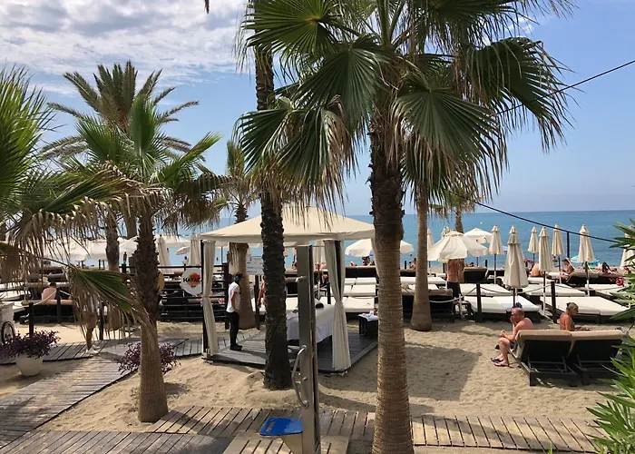 Luxury 3 Bedroom 300m From The Appartement Fuengirola