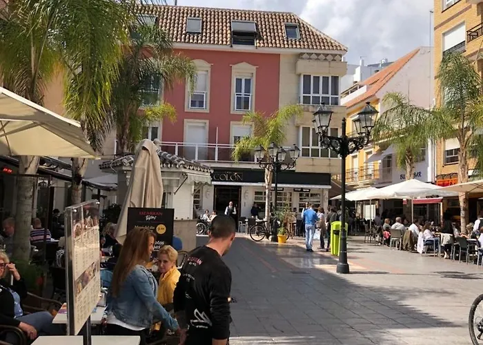 Luxury 3 Bedroom 300m From The *