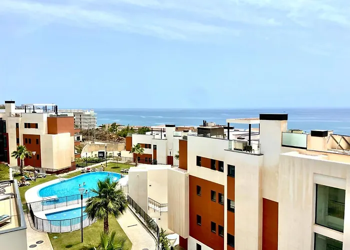 דירה Luxury 3 Bedroom 300m From The פואנגירולה