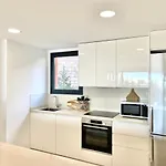 Apartment Luxury 3 Bedroom 300m From The